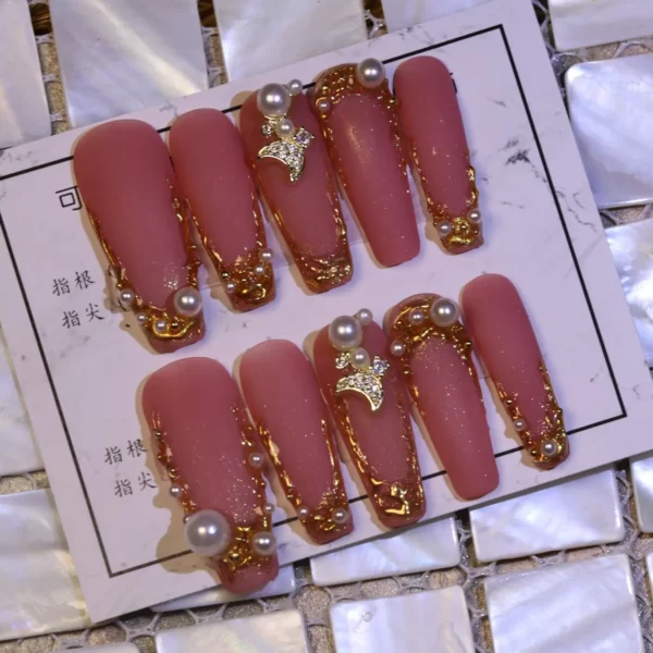 pink and gold nails - Dreamall