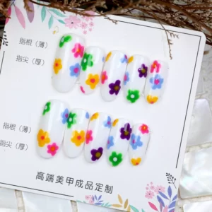 white nails with flowers - Dearmall